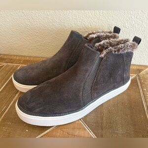 TOMS Women's Bryce Suede Faux Fur Lined Ankle Boots Pavement Grey Bootie Sz 8.5